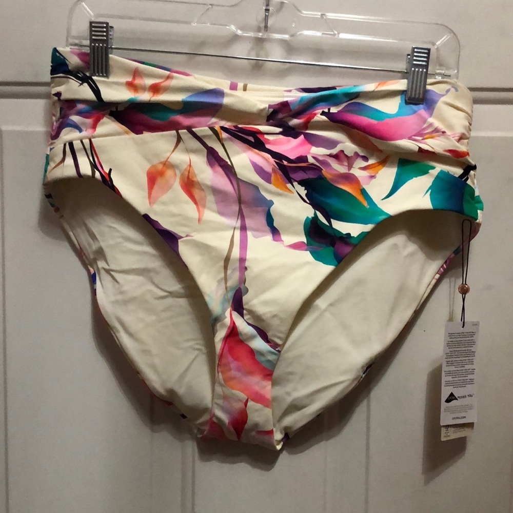 Size L high waisted v bathing bottom
